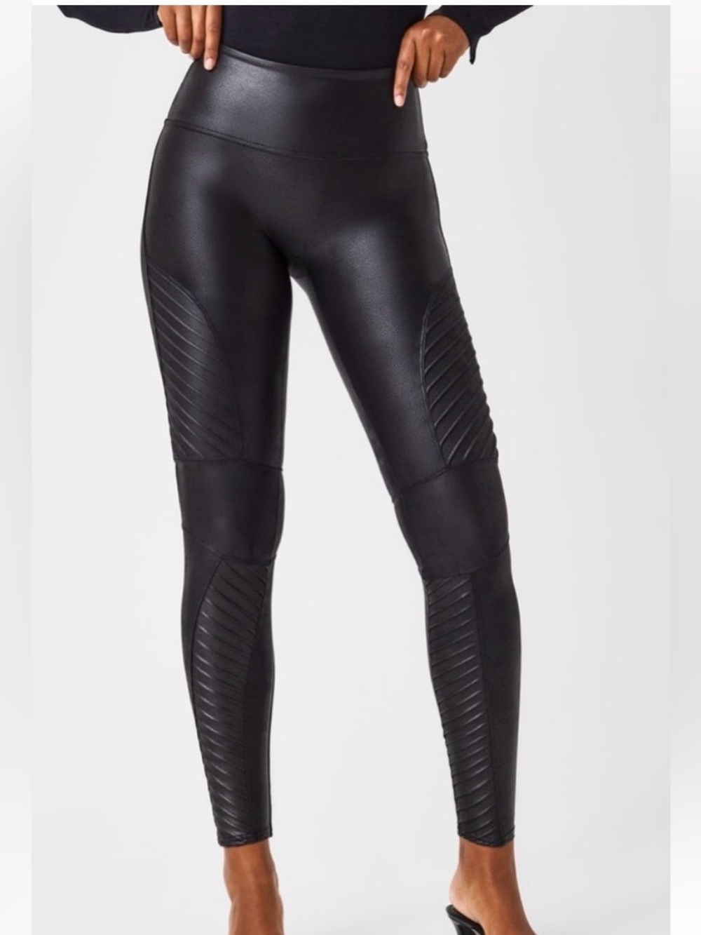 Spanx Faux Leather Black Moto Leggings Size Large